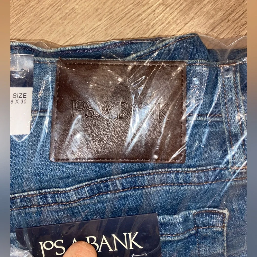 Jos. A Bank tailored fit men’s denim - Picture 3 of 6